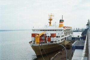 dark shipping fleet scam